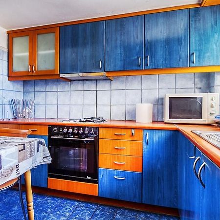 Spacious flat near Ampelokipoi metro station Atene Esterno foto